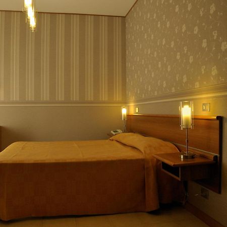 Hotel Residence Ulivi E Palme Cagliari Kültér fotó