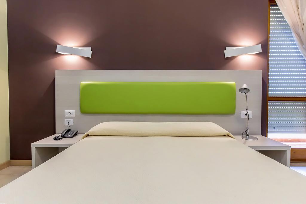 Hotel Residence Ulivi E Palme Cagliari Kültér fotó