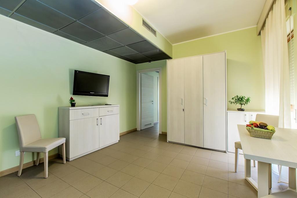 Hotel Residence Ulivi E Palme Cagliari Kültér fotó
