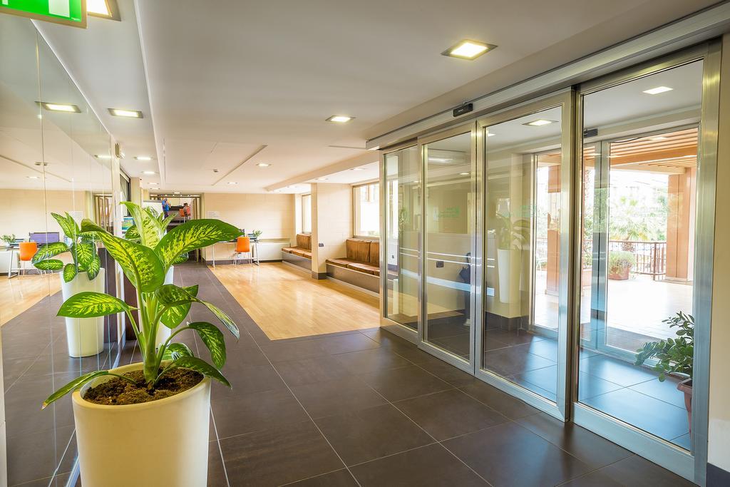Hotel Residence Ulivi E Palme Cagliari Kültér fotó