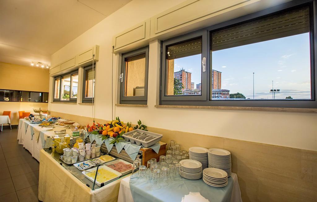 Hotel Residence Ulivi E Palme Cagliari Kültér fotó